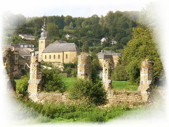 Restaurant Le Relais - Ruine pont Chassepierre Florenville - Ruine du vieux pont